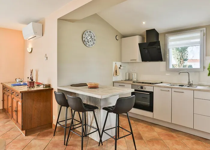 Le Pin Parasol Cote Vendeenne 4*