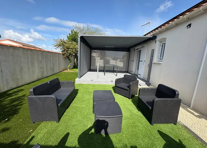 Le Pin Parasol Cote Vendeenne