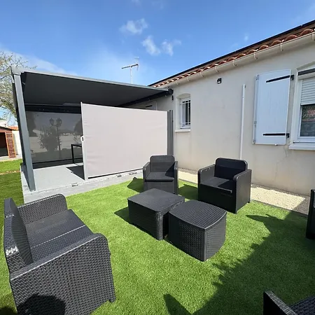 Le Pin Parasol Cote Vendeenne Bed & Breakfast