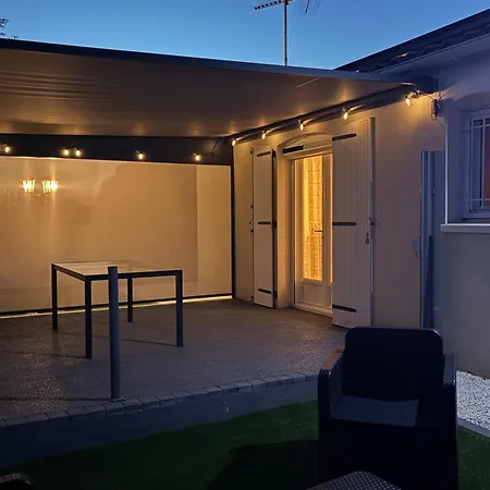 Le Pin Parasol Cote Vendeenne 롱주빌 쉬르메르