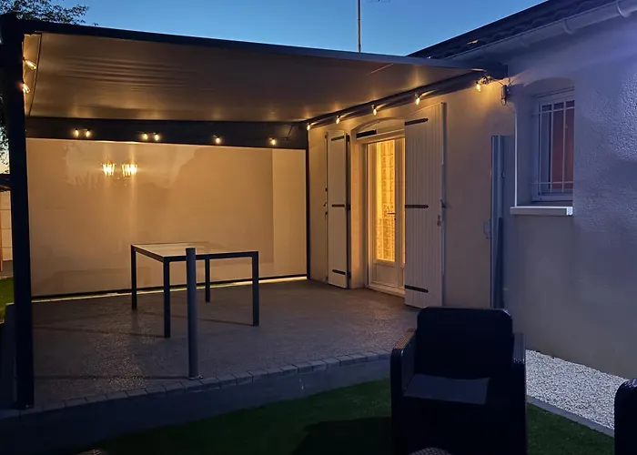 Le Pin Parasol Cote Vendeenne Лонжевиль-сюр-Мер